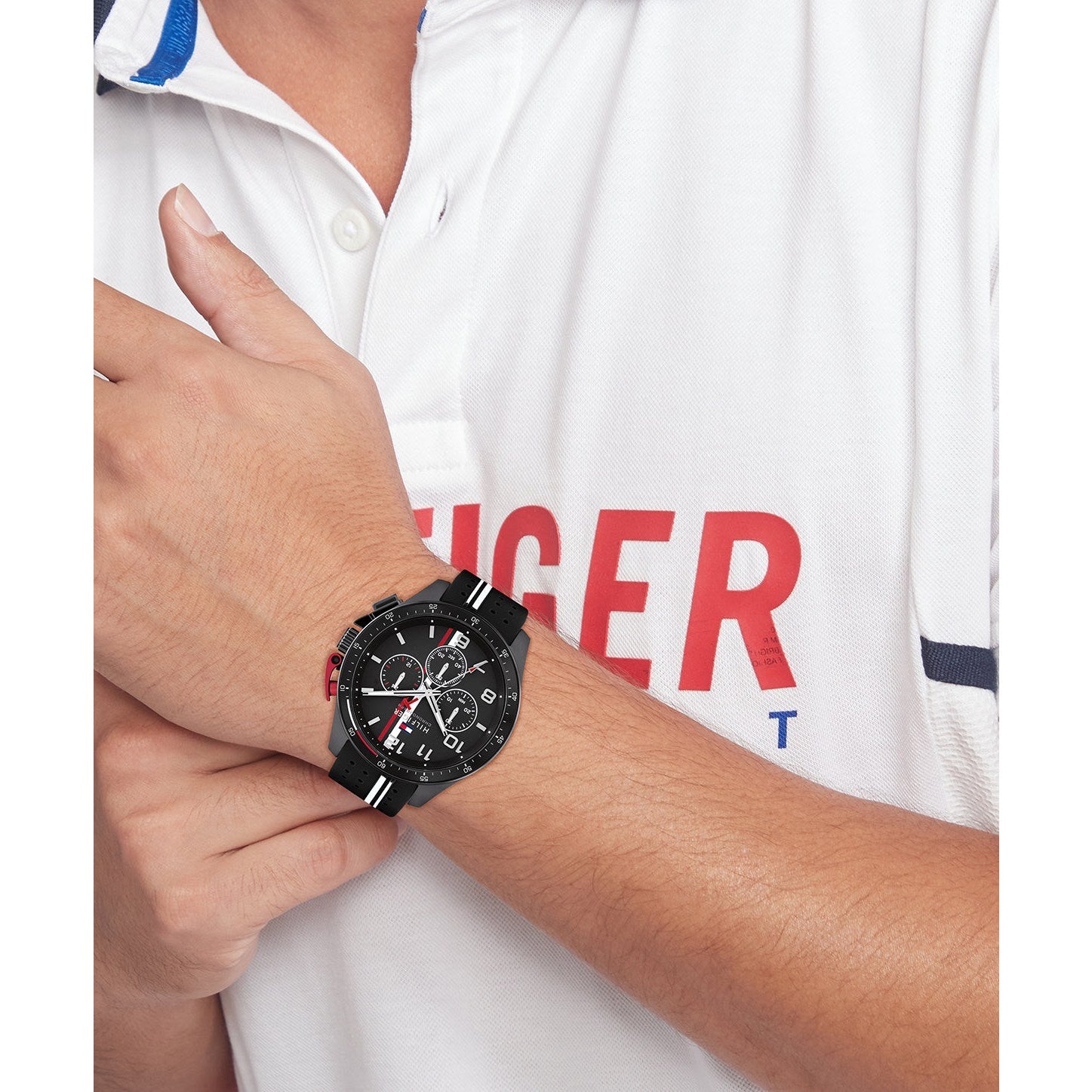 Men's Bank Watch (1792168)