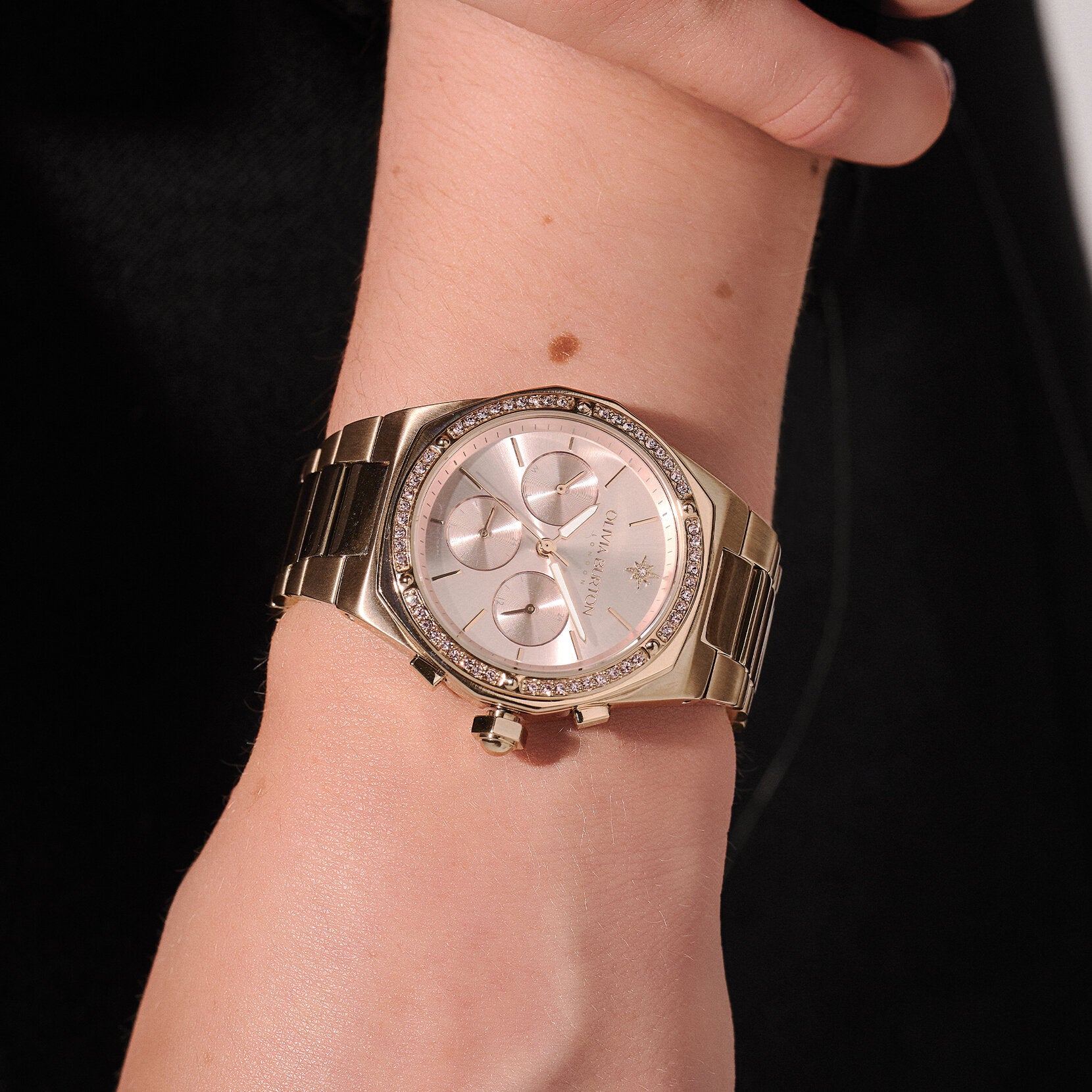 Ladies Sports Luxe Watch (24000102)