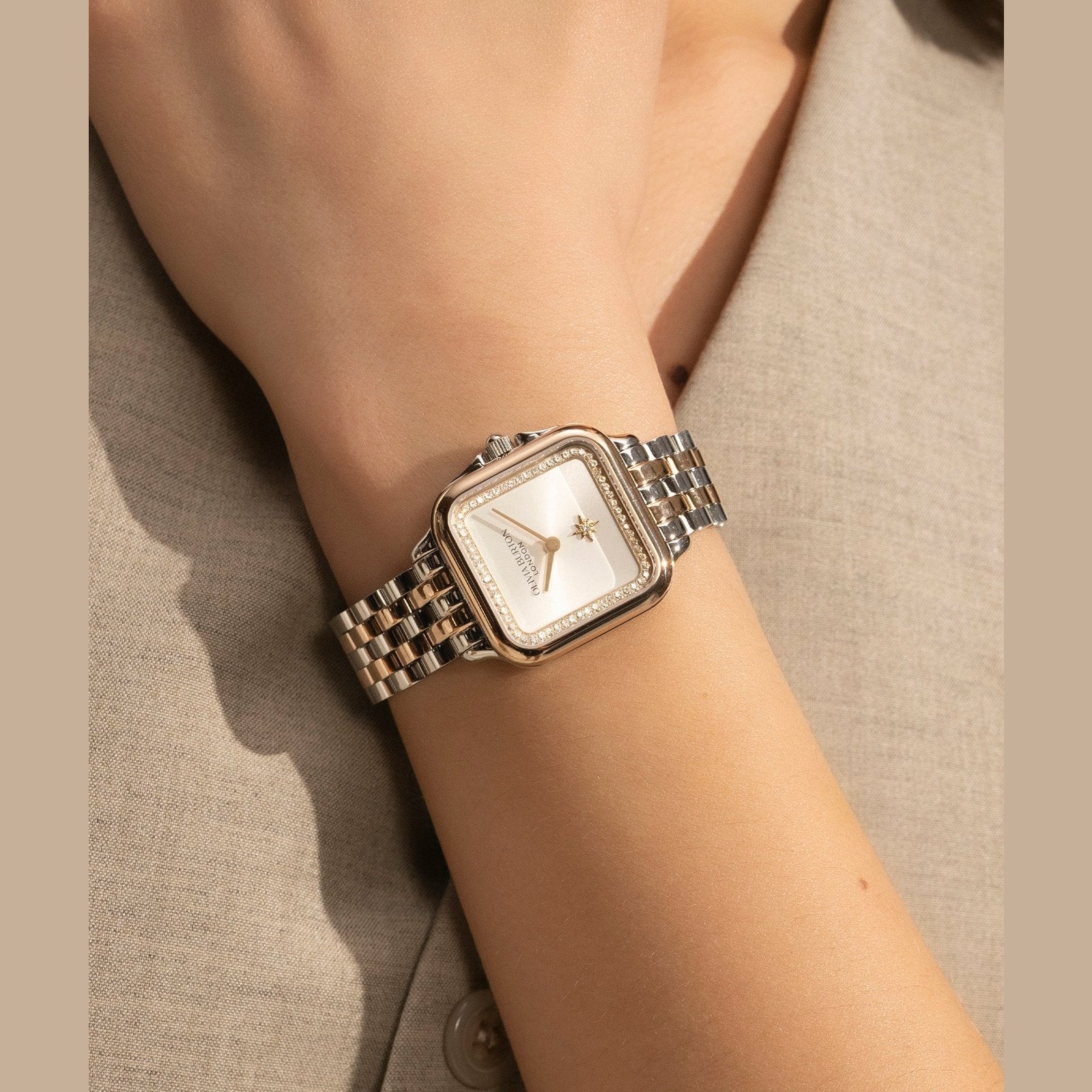 Ladies Classic Swirl Watch (24000125)
