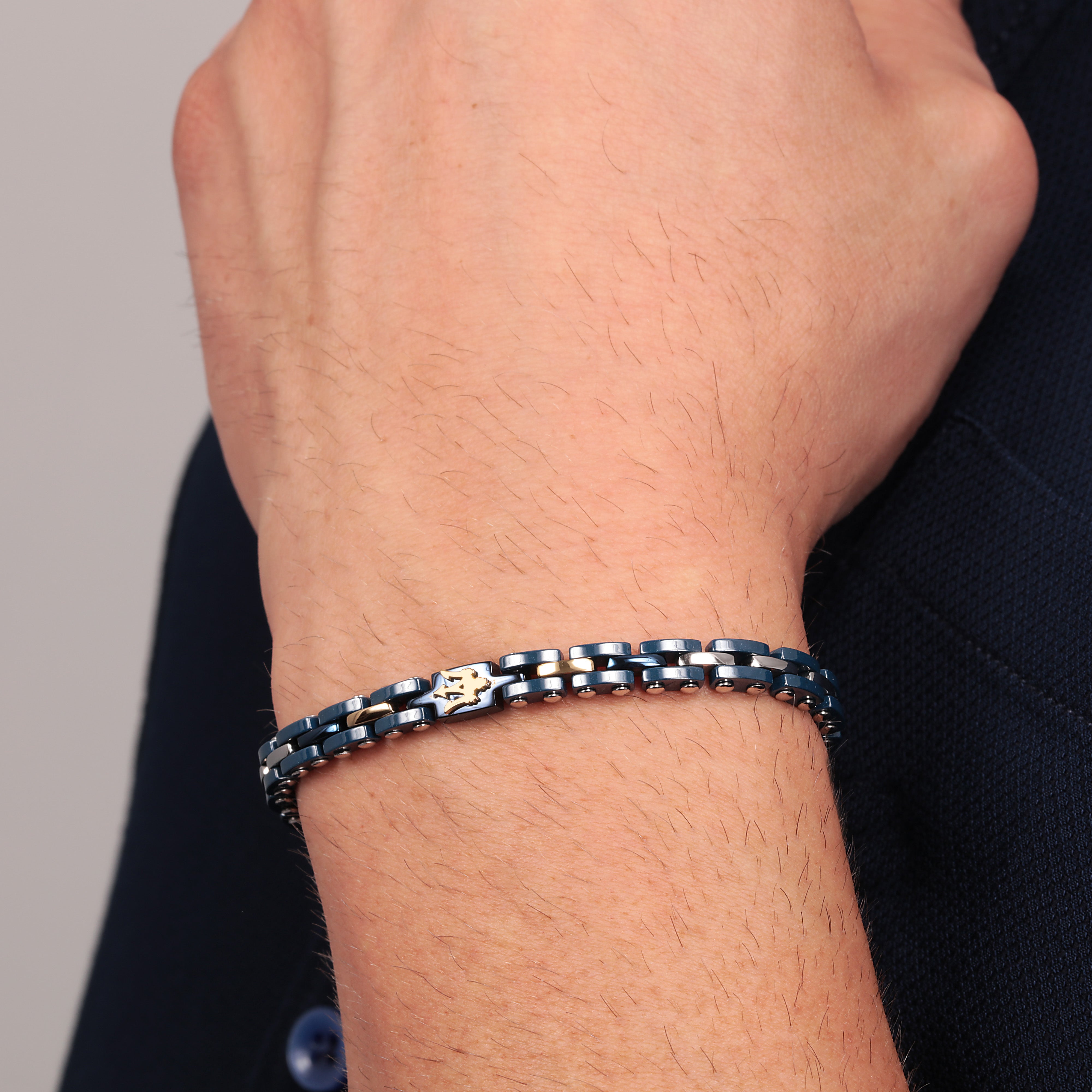 Men's Maserati Bracelet (JM420ATI01)