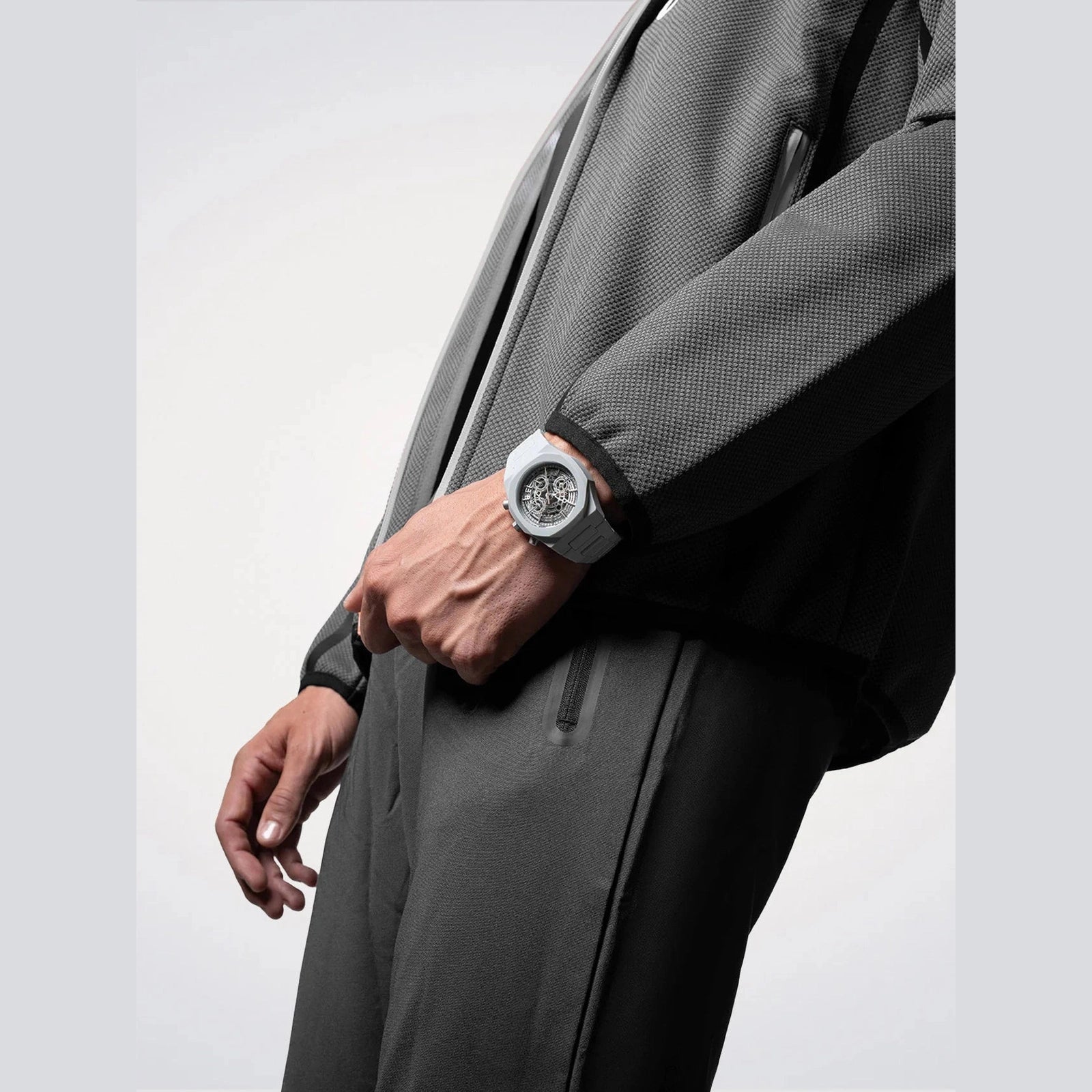 Men's Model L Watch (D1-PHBJ11)