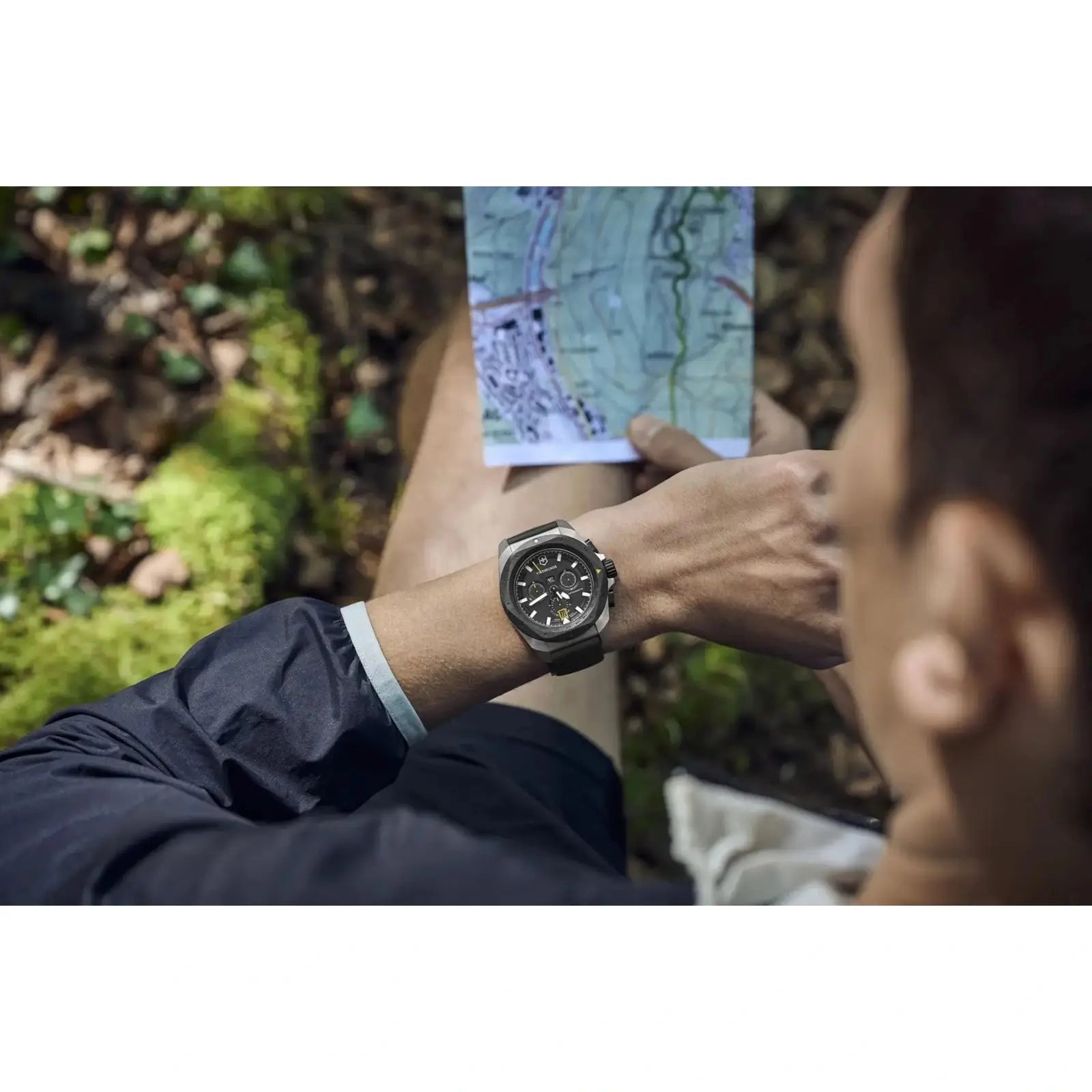 Men's I.N.O.X. Chronoghraph Watch (242011)