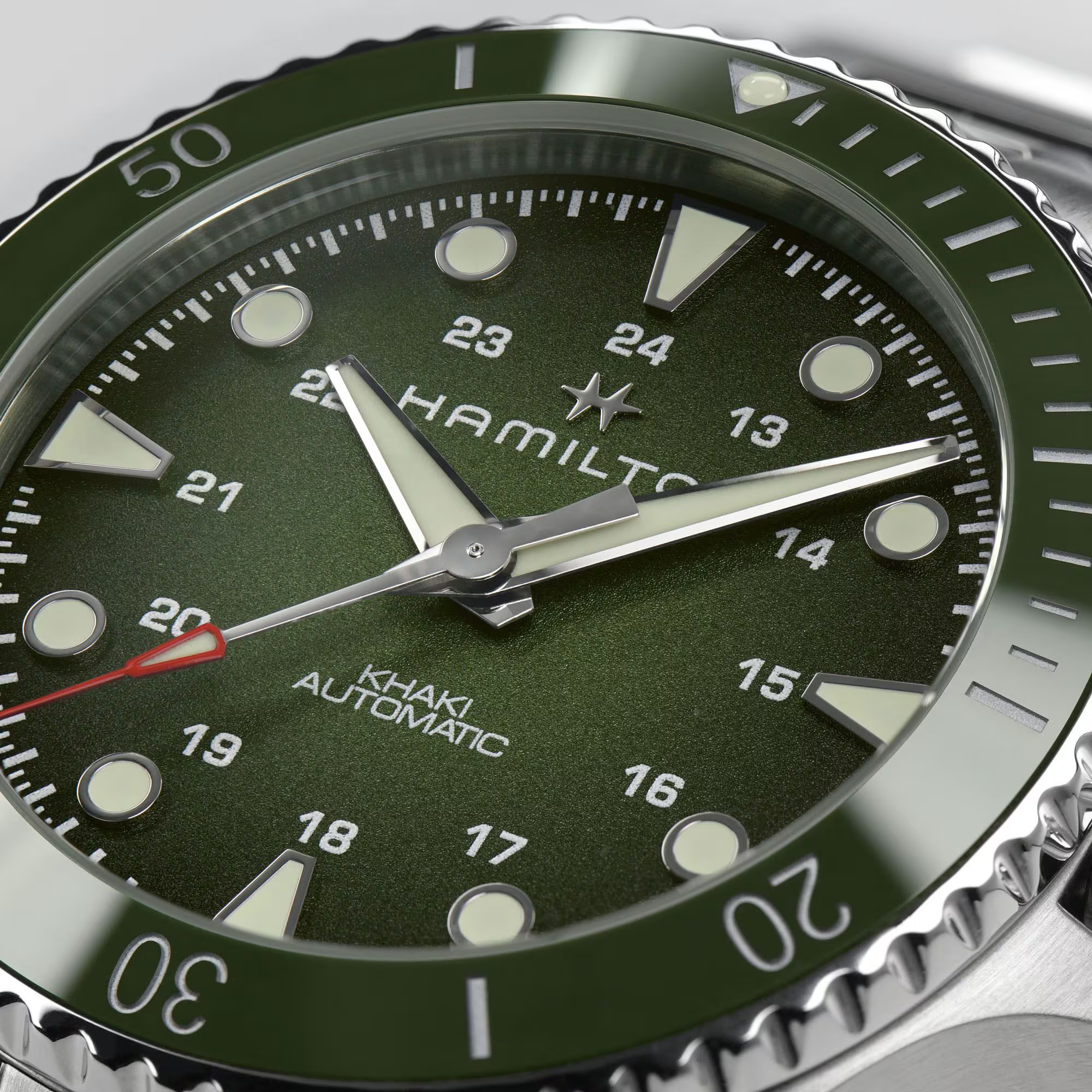 Men's Khaki Navy Scuba Watch
