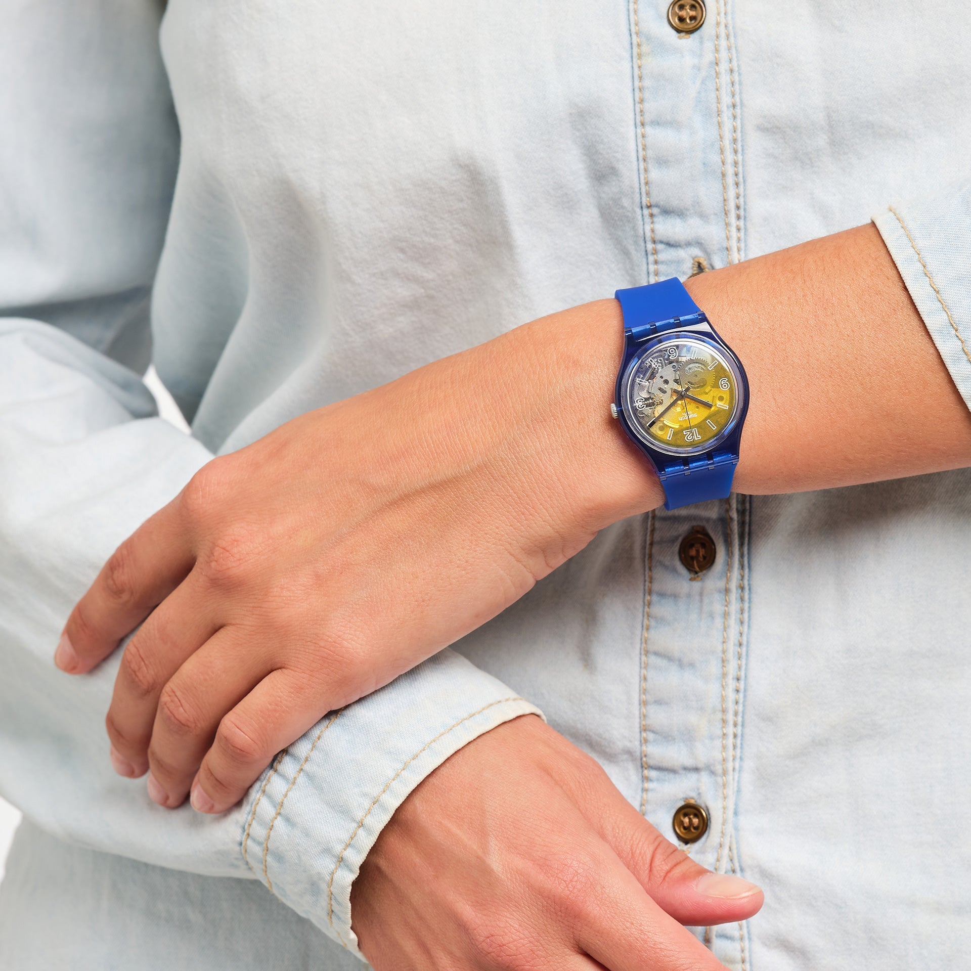 YELLOW DISCO FEVER Swatch