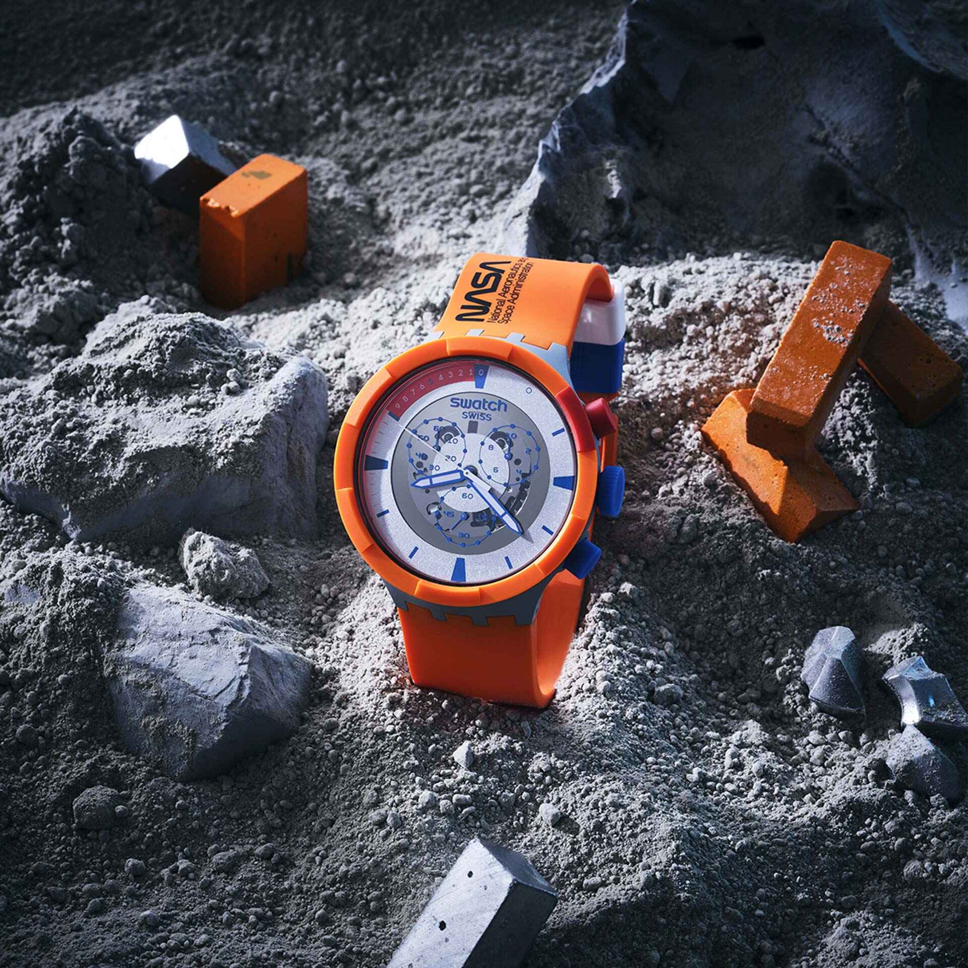 LAUNCH Swatch