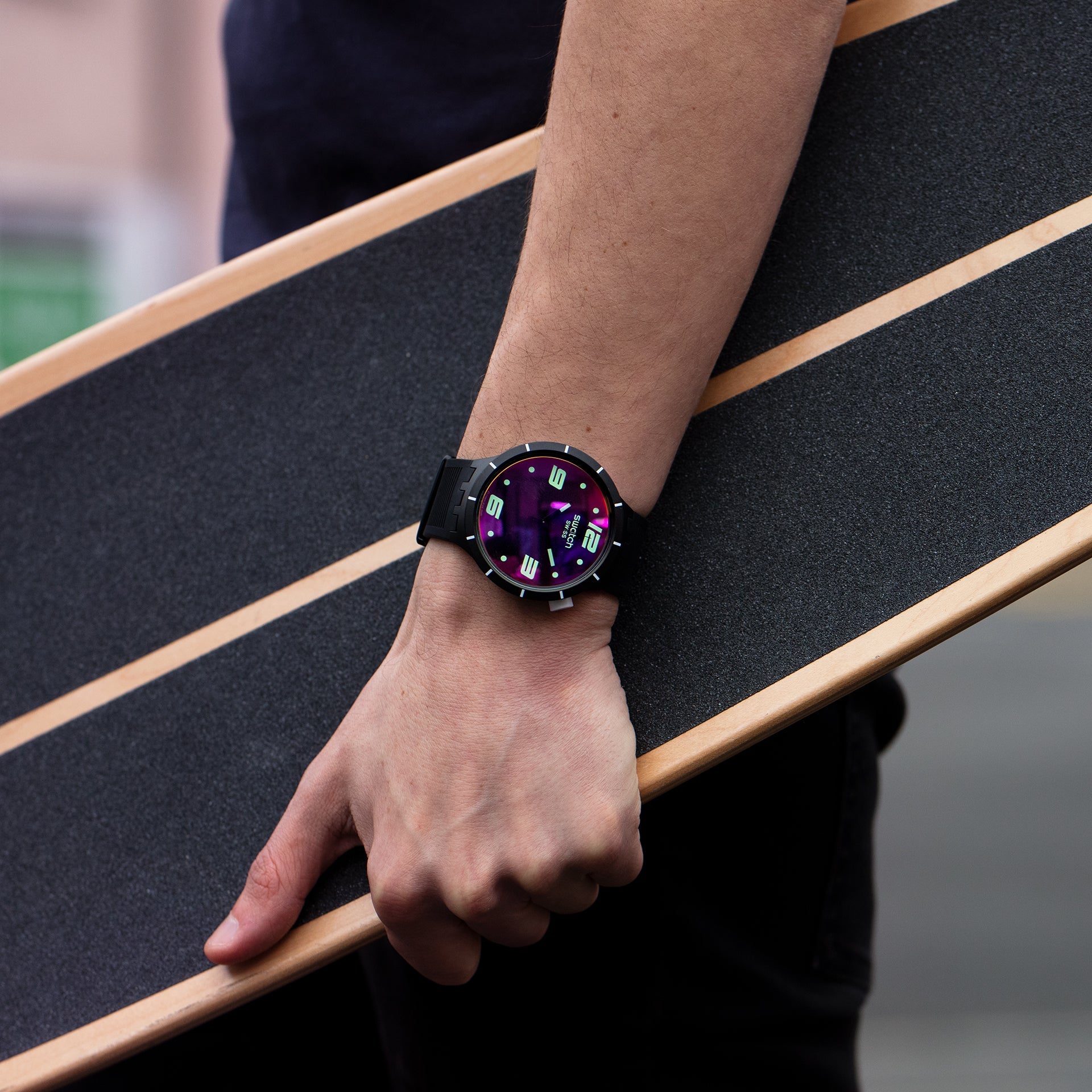 FUTURISTIC BLACK Swatch