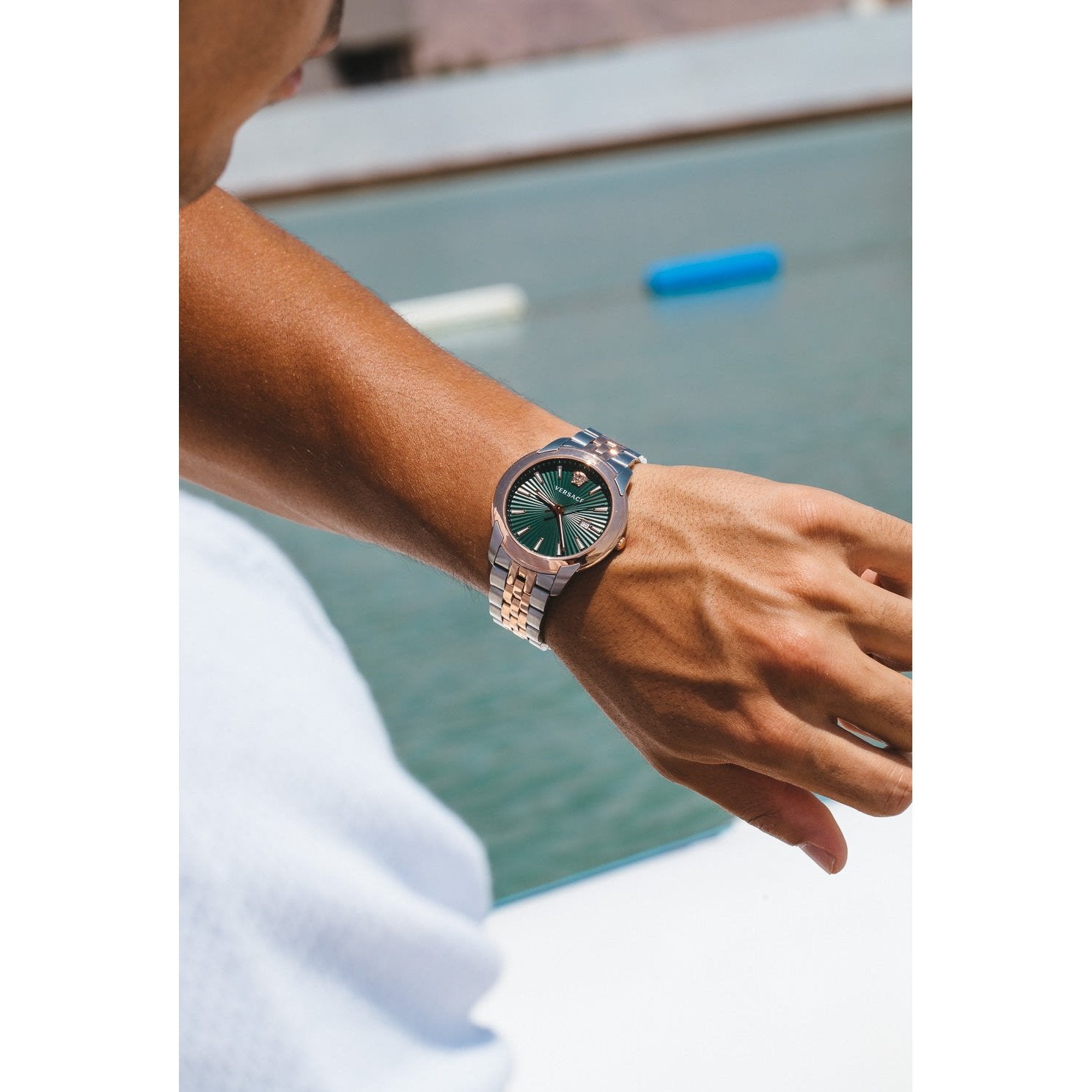 Men's V-Urban Watch VELQ00619 Versace