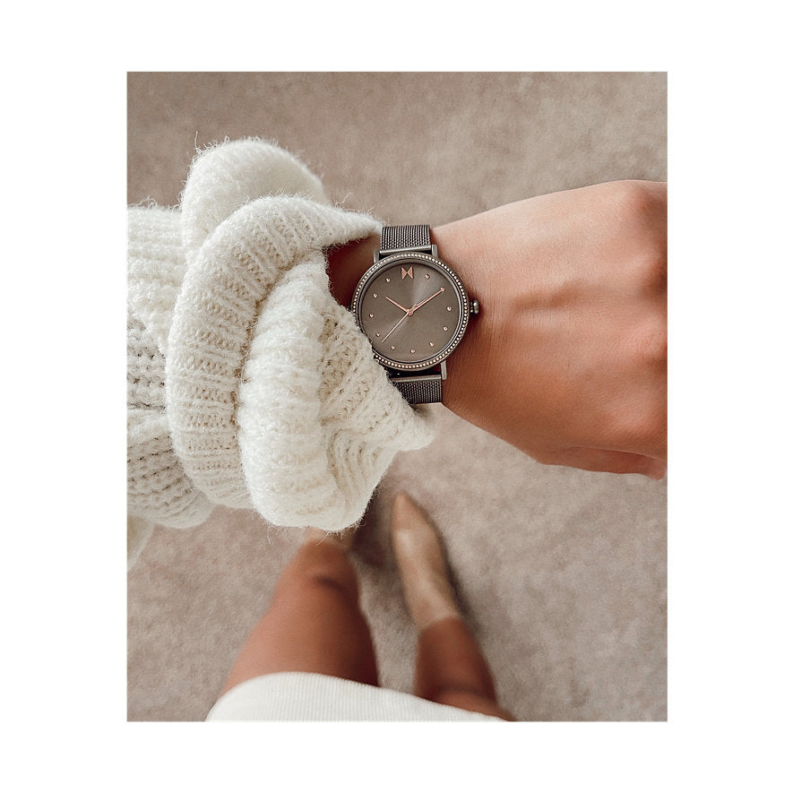 Ladies Crystal Dot Watch 28000133-D MVMT