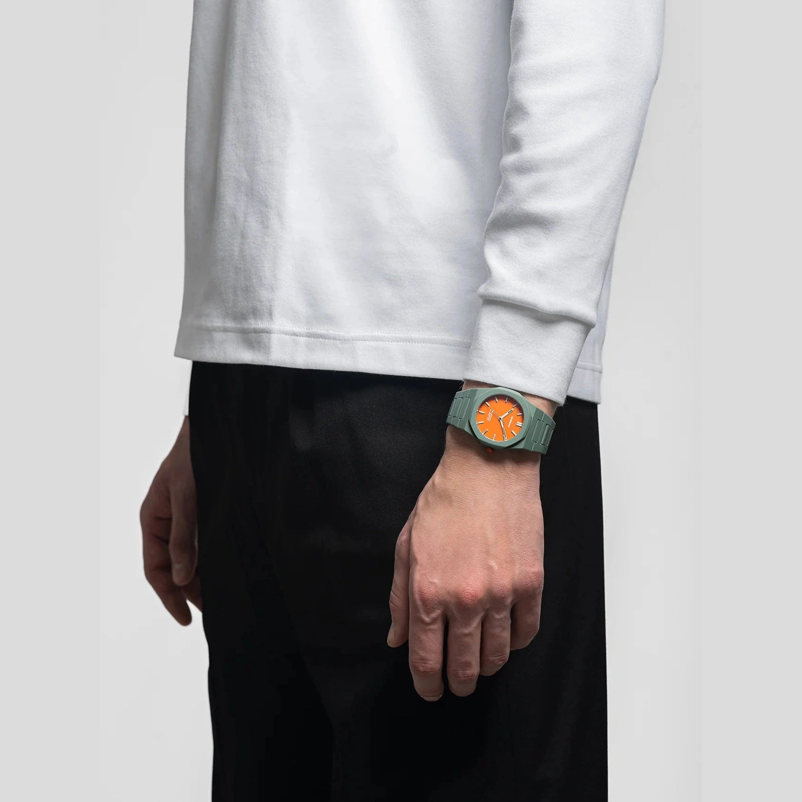 Men's Alpha Contrast Watch (D1-PCBJ48)