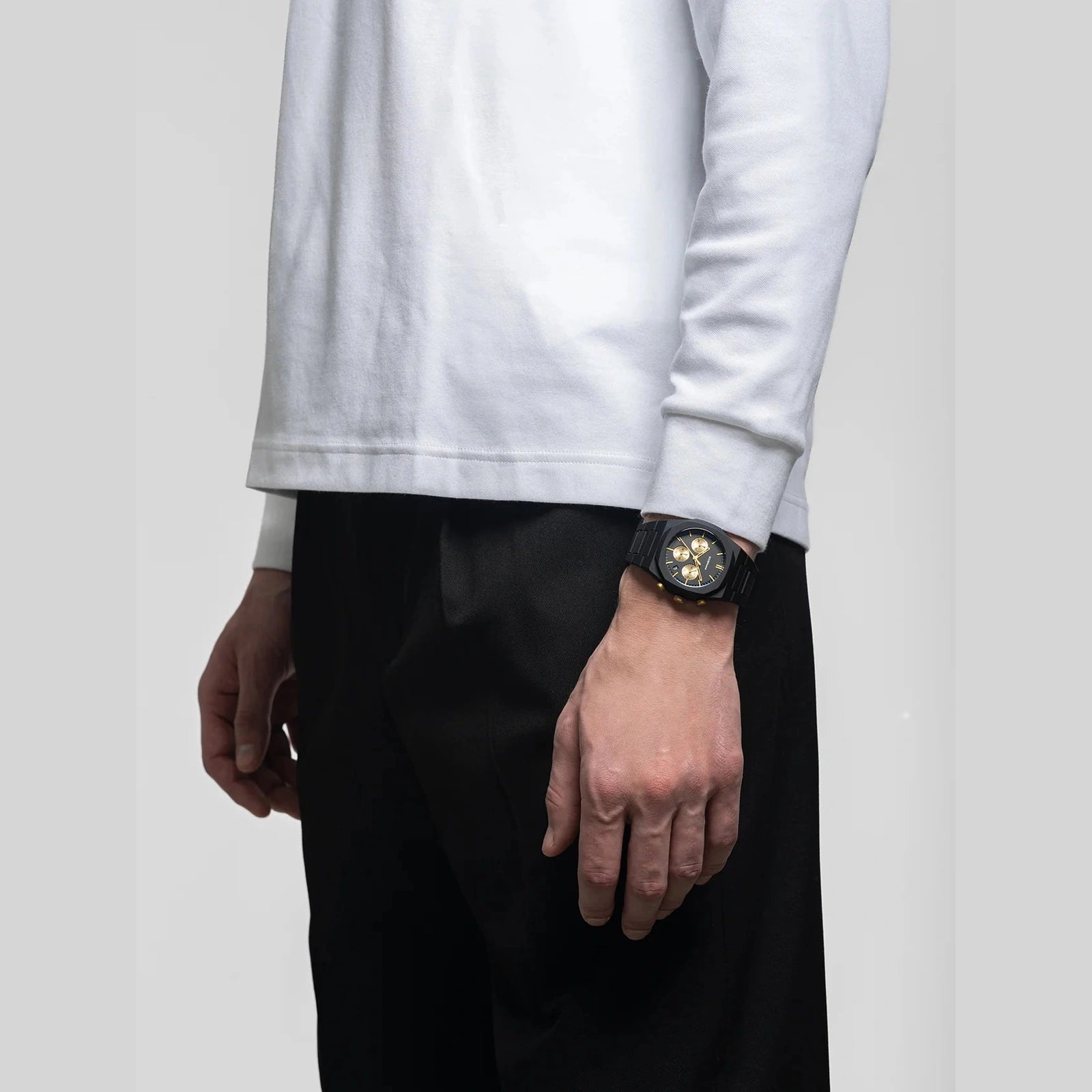 Men's Gilded Solar Watch (D1-PHBJ16)