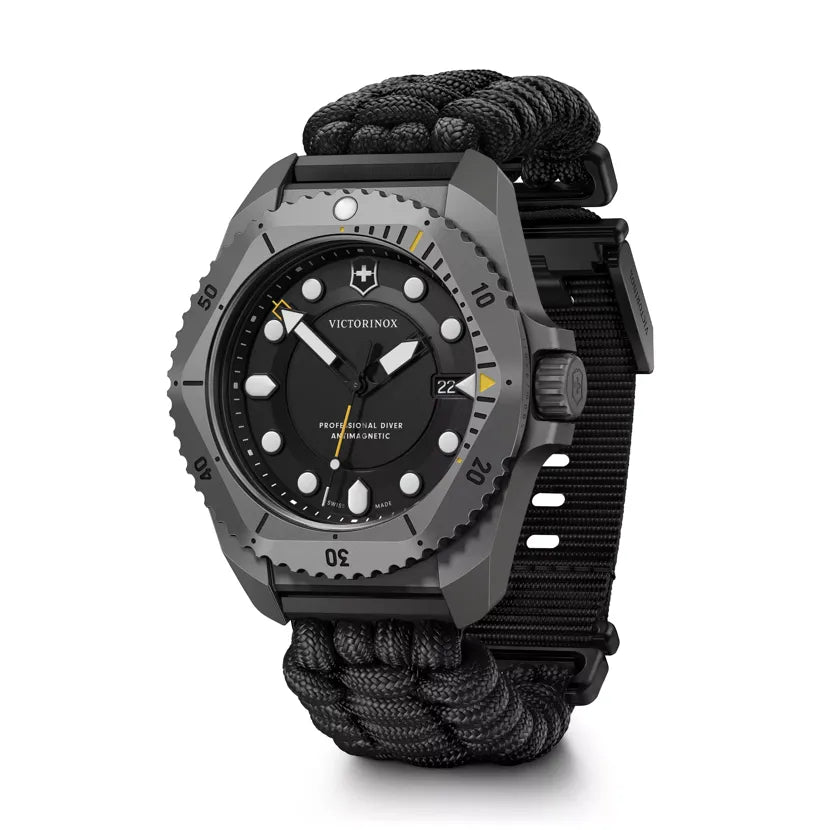 Men's Dive Pro Quartz Watch (241993.1)