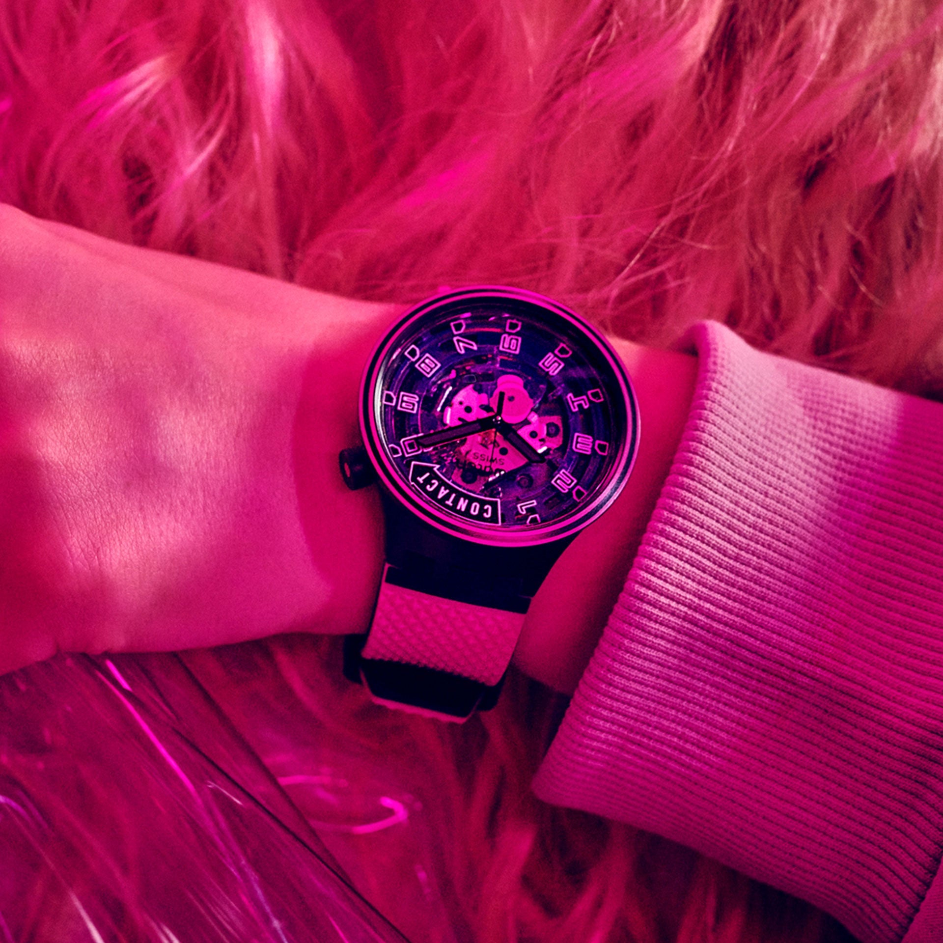 TOUCHDOWN Swatch