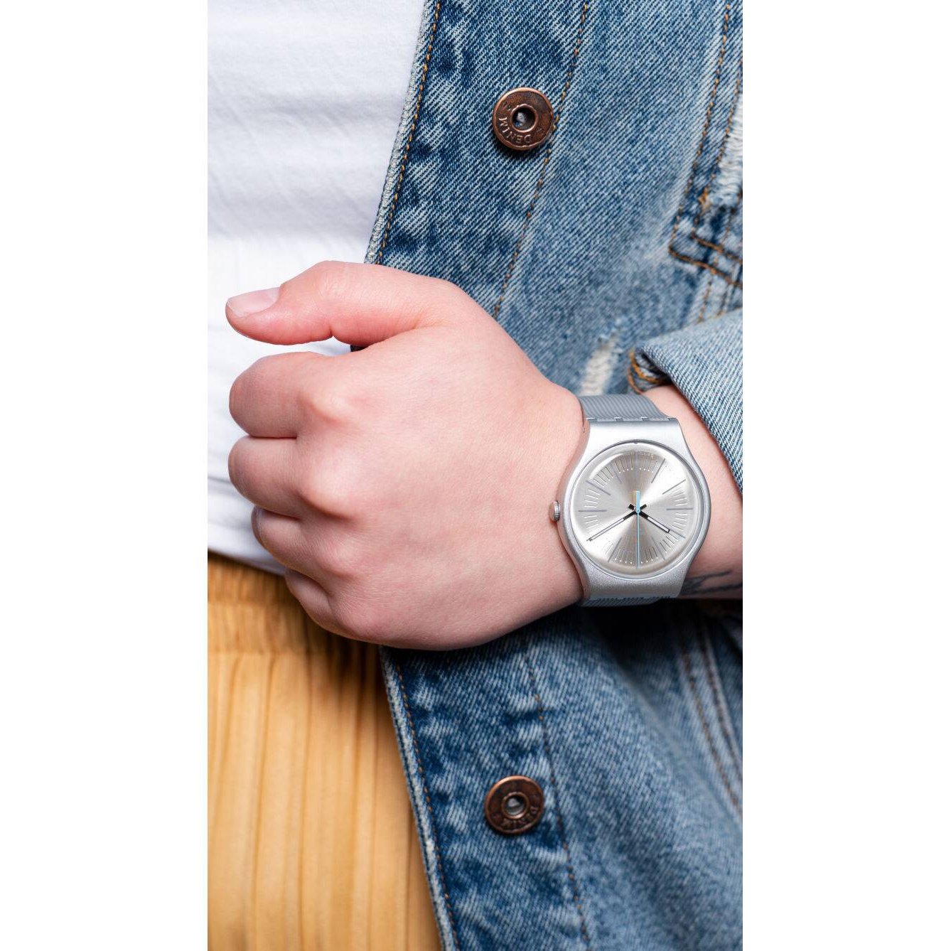 METALINE Swatch
