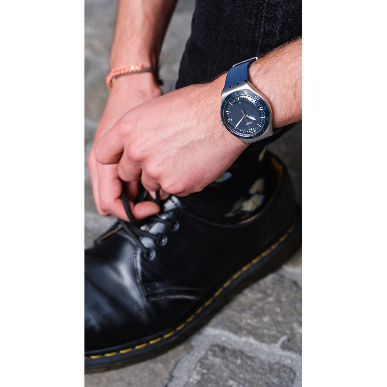 BLUE SUIT BIG CLASSIC Swatch