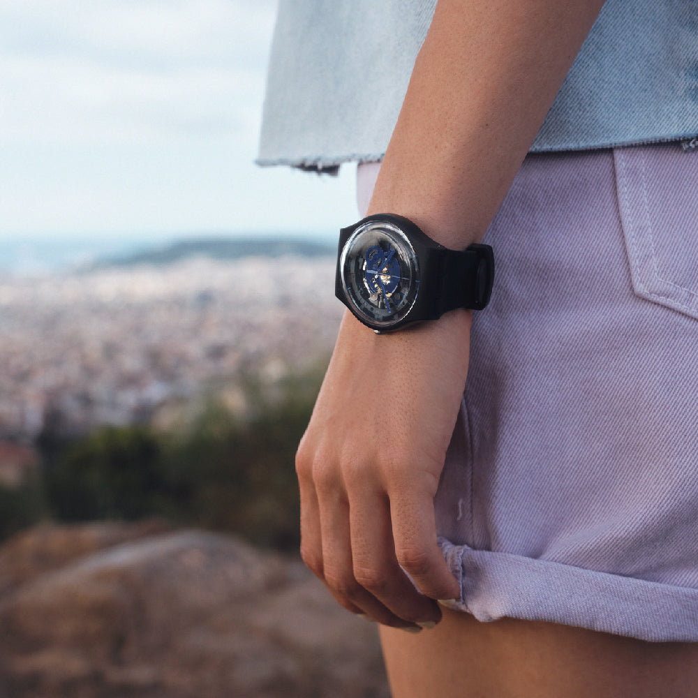 TIME TO BLUE BIG Swatch